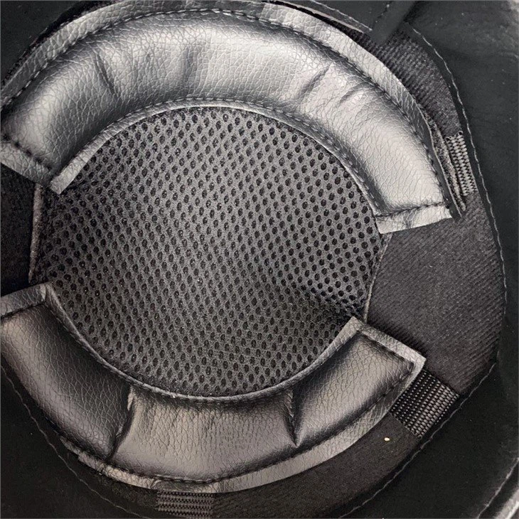 06